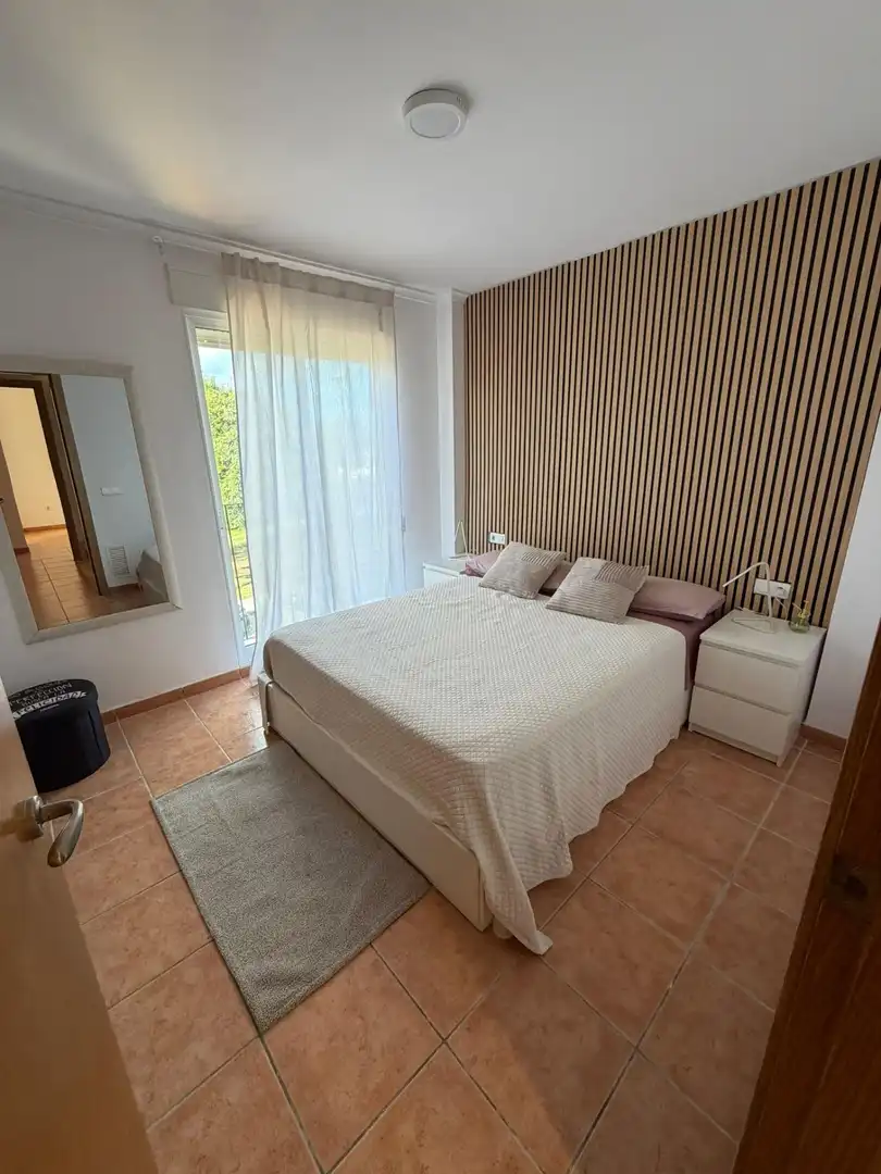 Habitación de Casa adosada de alquiler en Alzira con Aire acondicionado, Jardín privado y Terraza