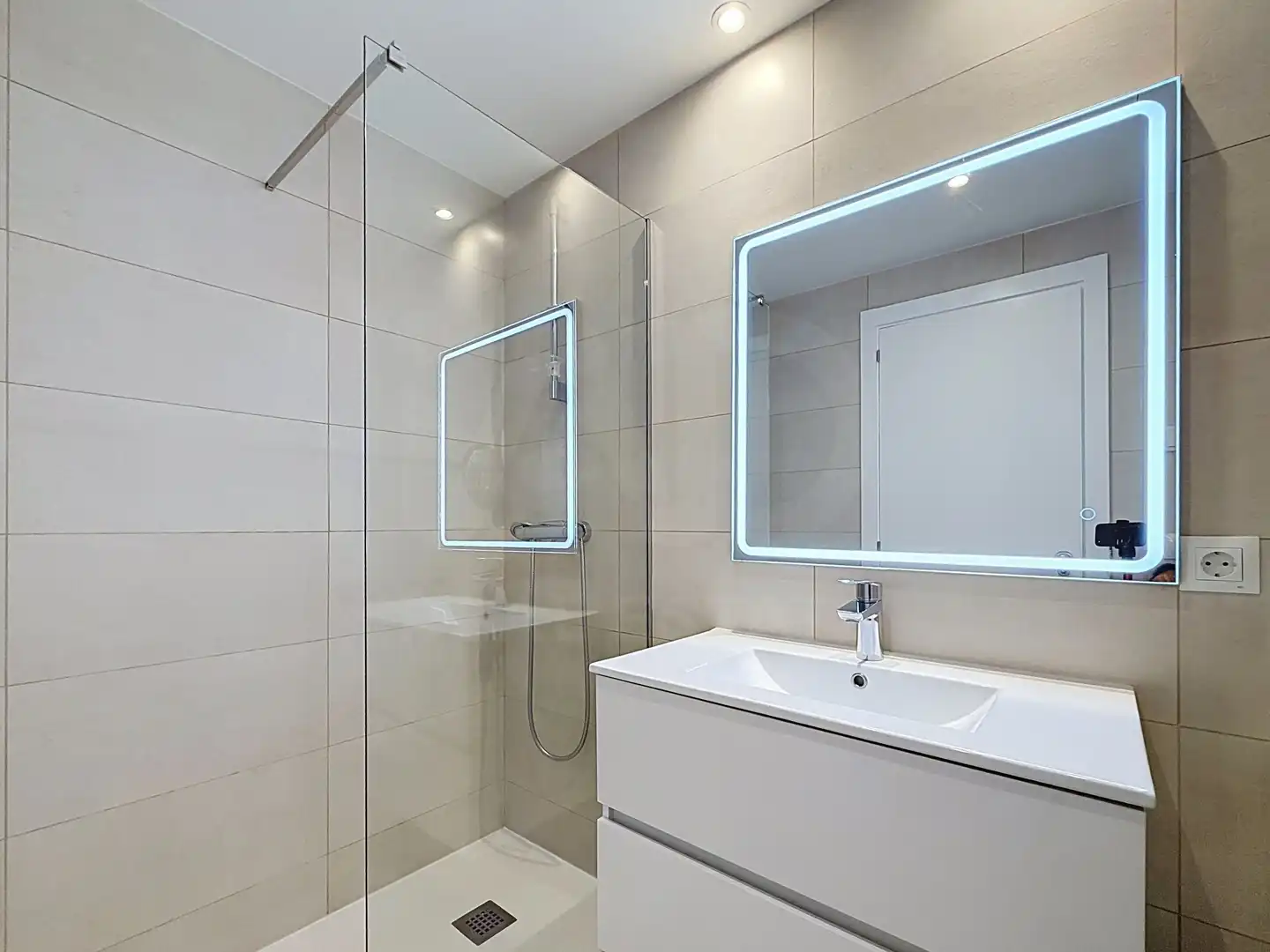 Bathroom of Flat for sale in Dénia  with Air Conditioner, Heating and Swimming Pool