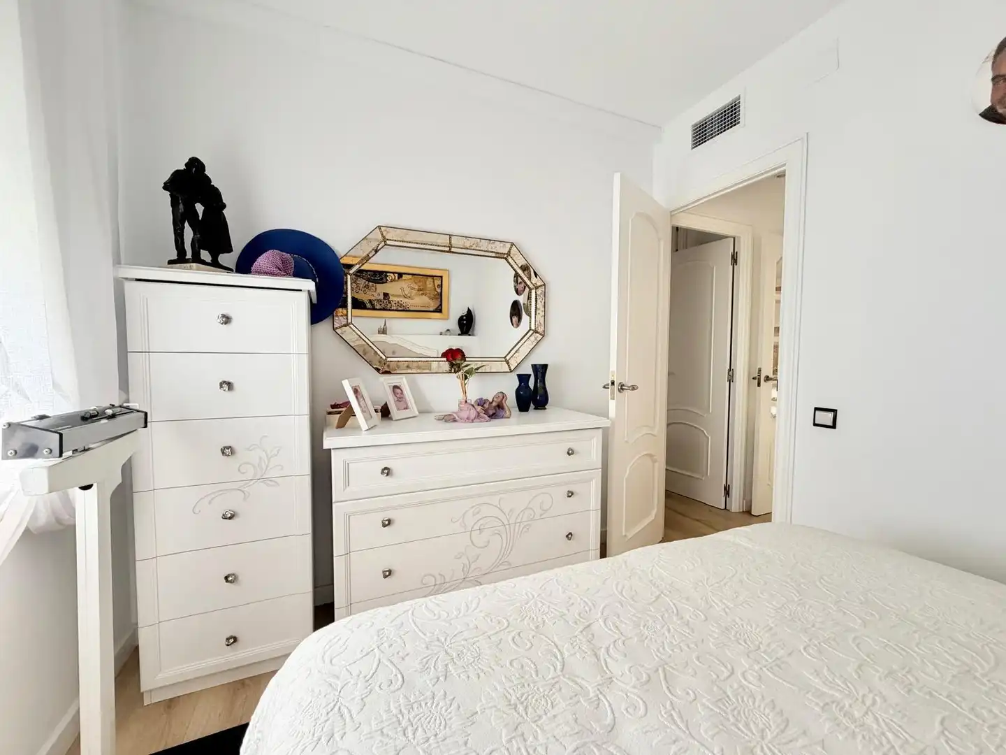 Schlafzimmer von Wohnung zum Verkauf in Cunit mit Klimaanlage, Heizung und Terrasse
