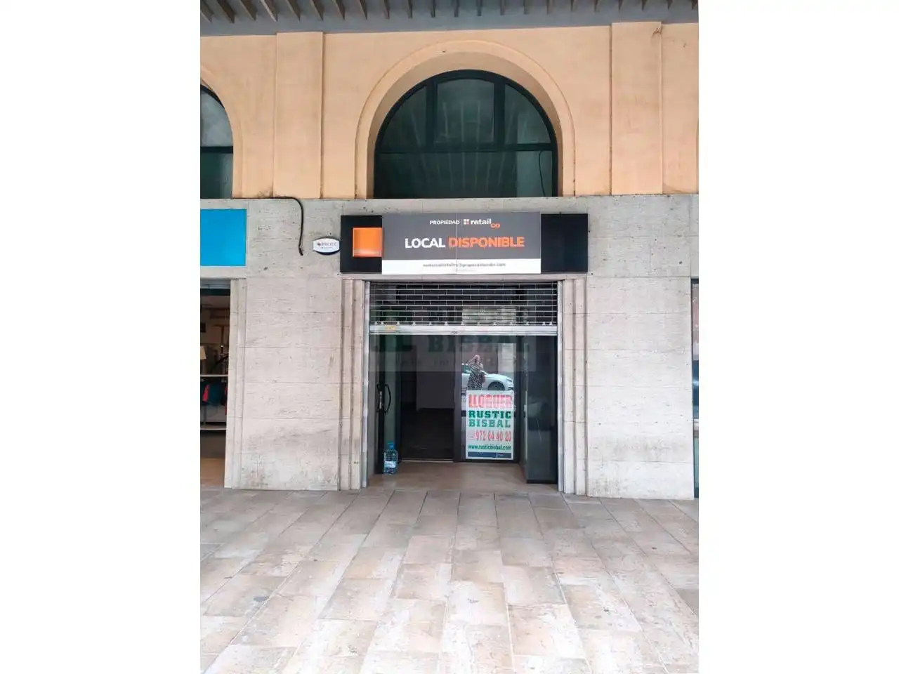 Local comercial de lloguer a La Bisbal d'Empordà