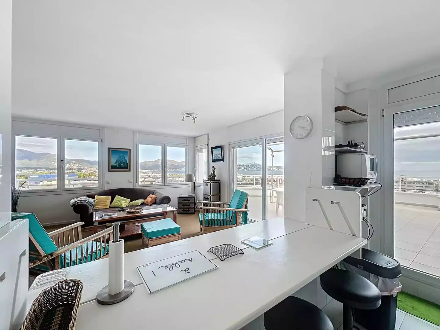 Sala d'estar de Apartament en venda en Empuriabrava amb Terrassa i Balcó