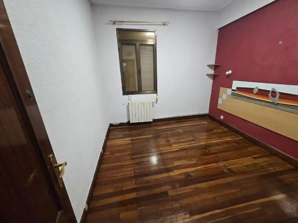 Appartamento in vendita a Calle FLORIAN TOLOSA 1, imagen 4