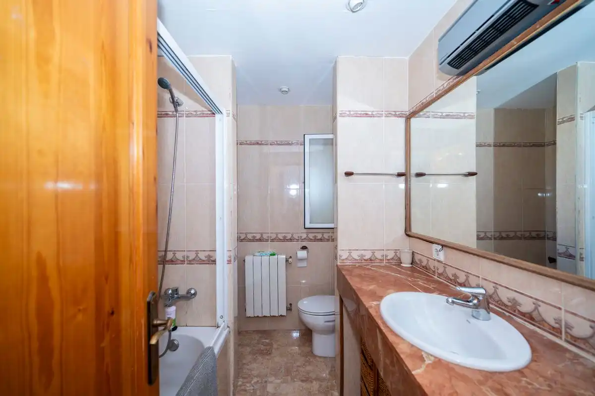 Penthouse with terrace for sale in Sant Antoni de Portmany, imagen 19