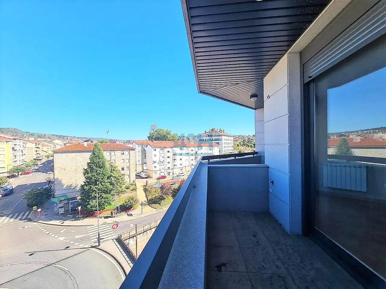 Terrassa de Pis de lloguer en Ourense Capital  amb Calefacció, Parquet i Balcó