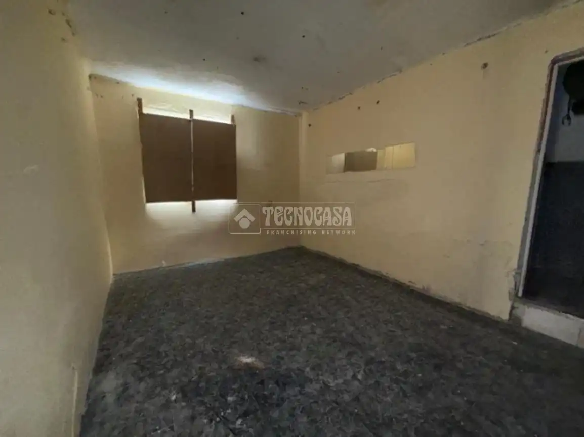 Houses for sale in Barcelona  with Terrace and Storage room