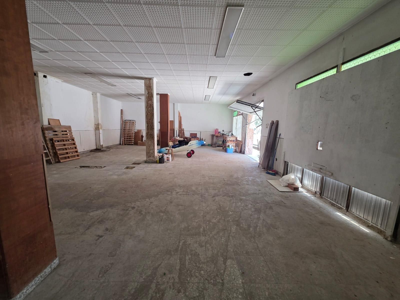 Local en venda a San Bernabé