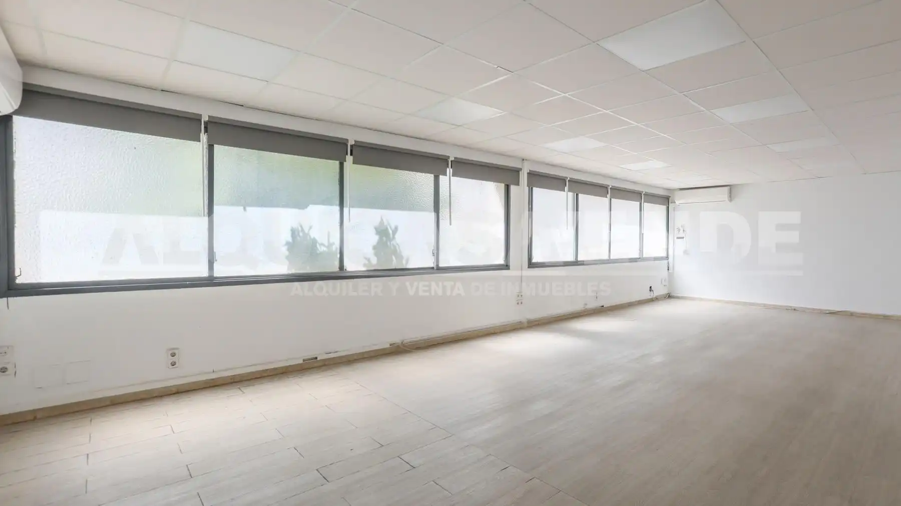 Büro zur Miete in Sevilla mit Klimaanlage