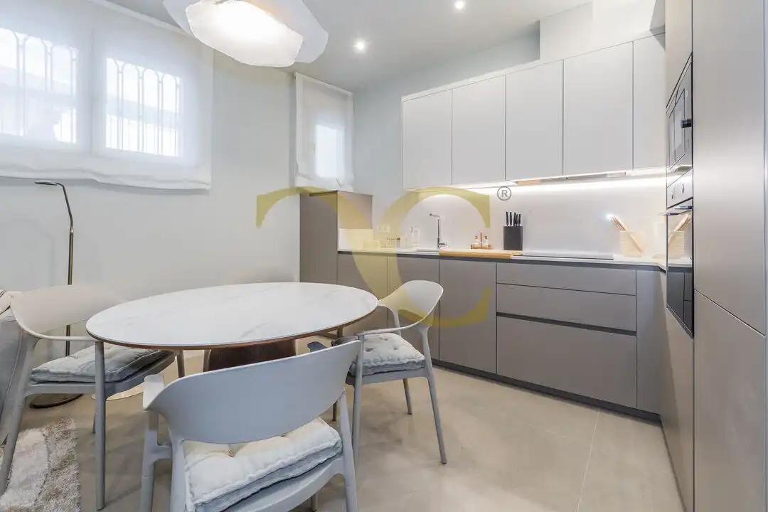 Mini appartamento con ascensore in vendita a Calle de Juan Bravo, imagen 9