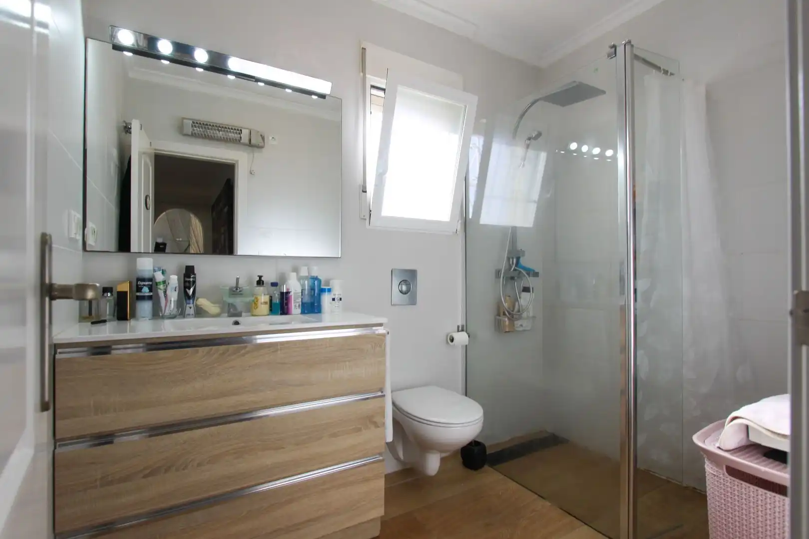 Bathroom of Apartments for sale in Els Poblets  with Air Conditioner, Private garden and Storage room