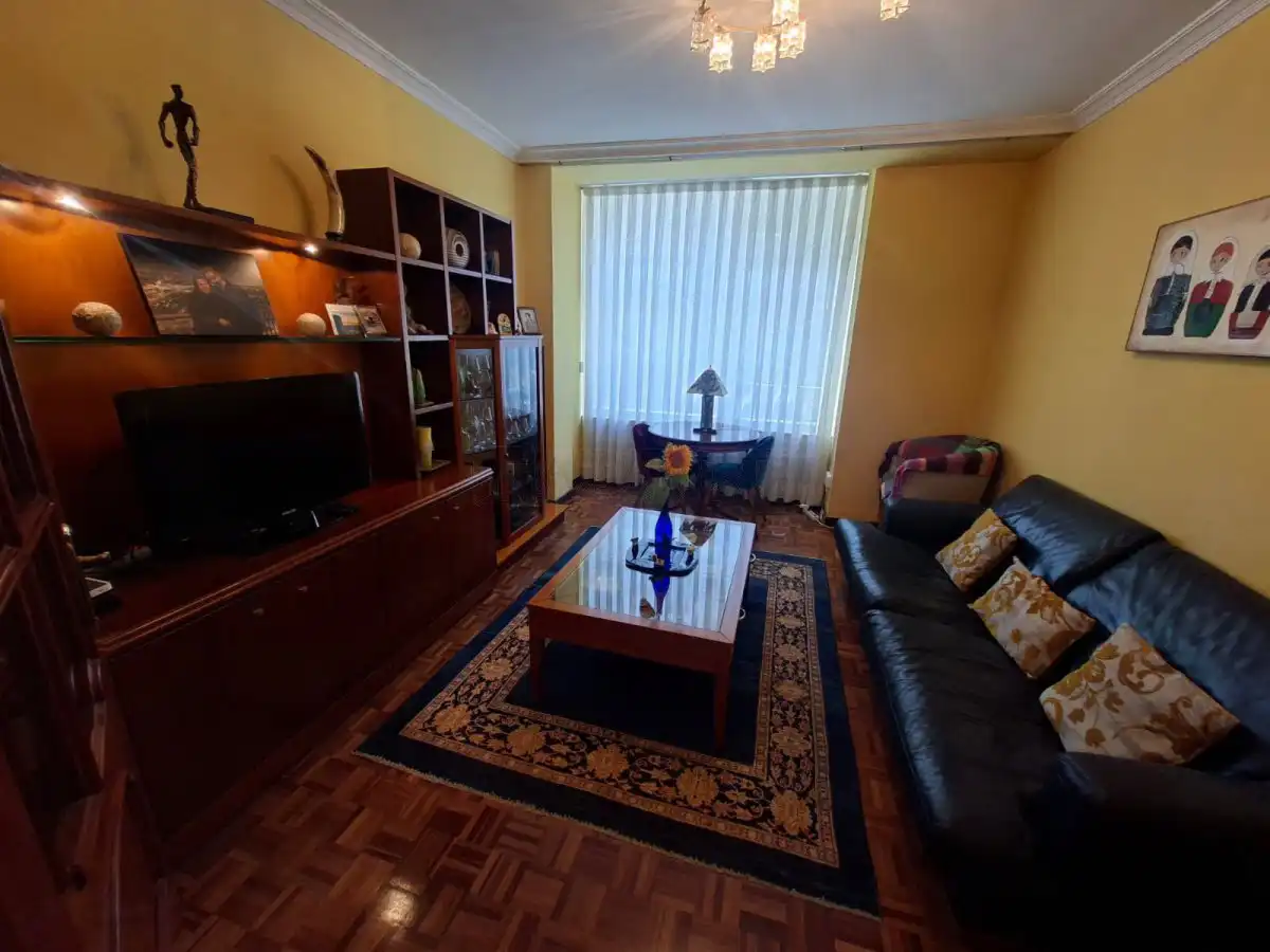 Sala de estar de Piso en venta en Vitoria - Gasteiz con Calefacción y Parquet