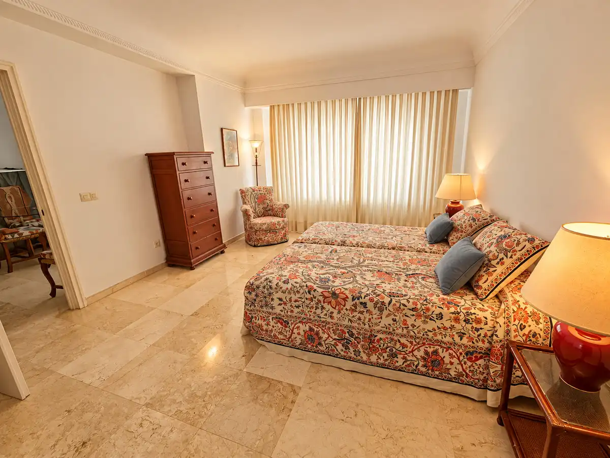 Bedroom of Flat for sale in San Pedro de Alcántara