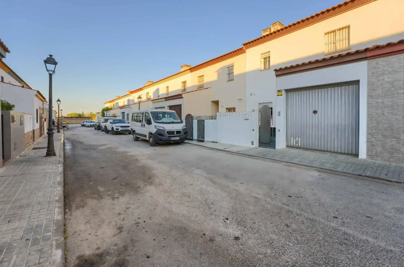 Parking de Casa adosada en venta en Umbrete con Aire acondicionado, Terraza y Trastero
