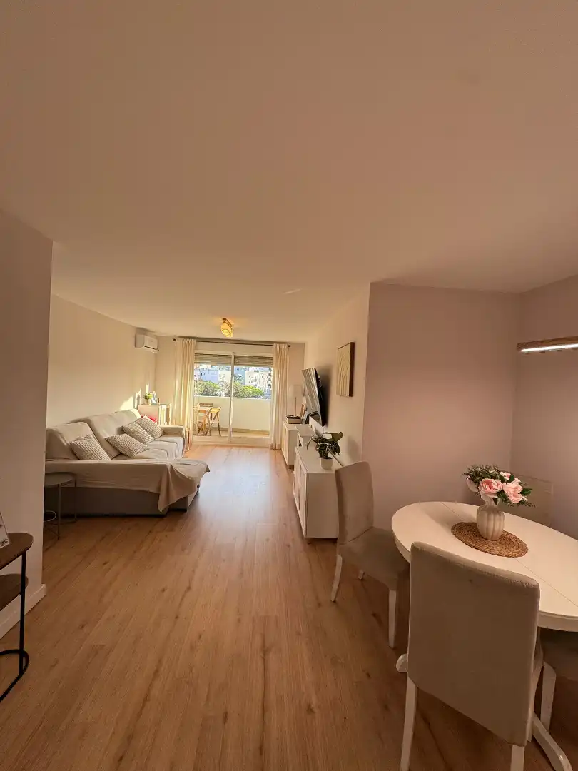 Sala de estar de Piso en venta en Badalona con Aire acondicionado, Parquet y Balcón