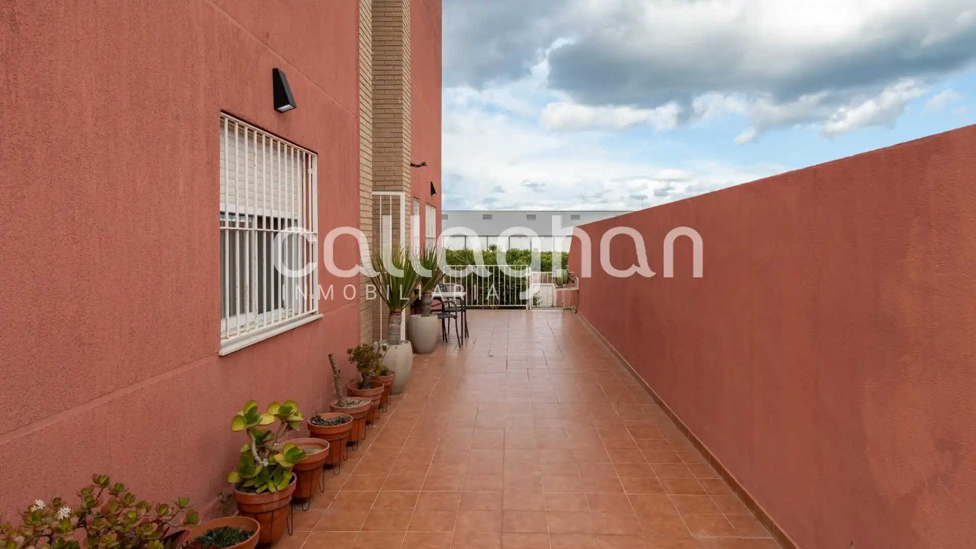 Terraza de Casa adosada en venta en El Real de Gandia con Aire acondicionado, Calefacción y Piscina