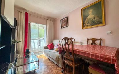 Bedroom of Flat for sale in  Madrid Capital