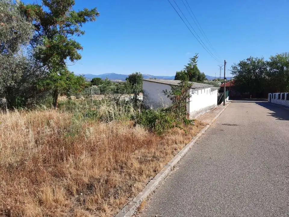 Terreno industrial en venta en Escalona