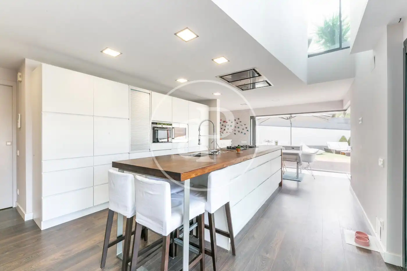 Kitchen of Houses for rent in Barcelona  with Air Conditioner, Heating and Private garden