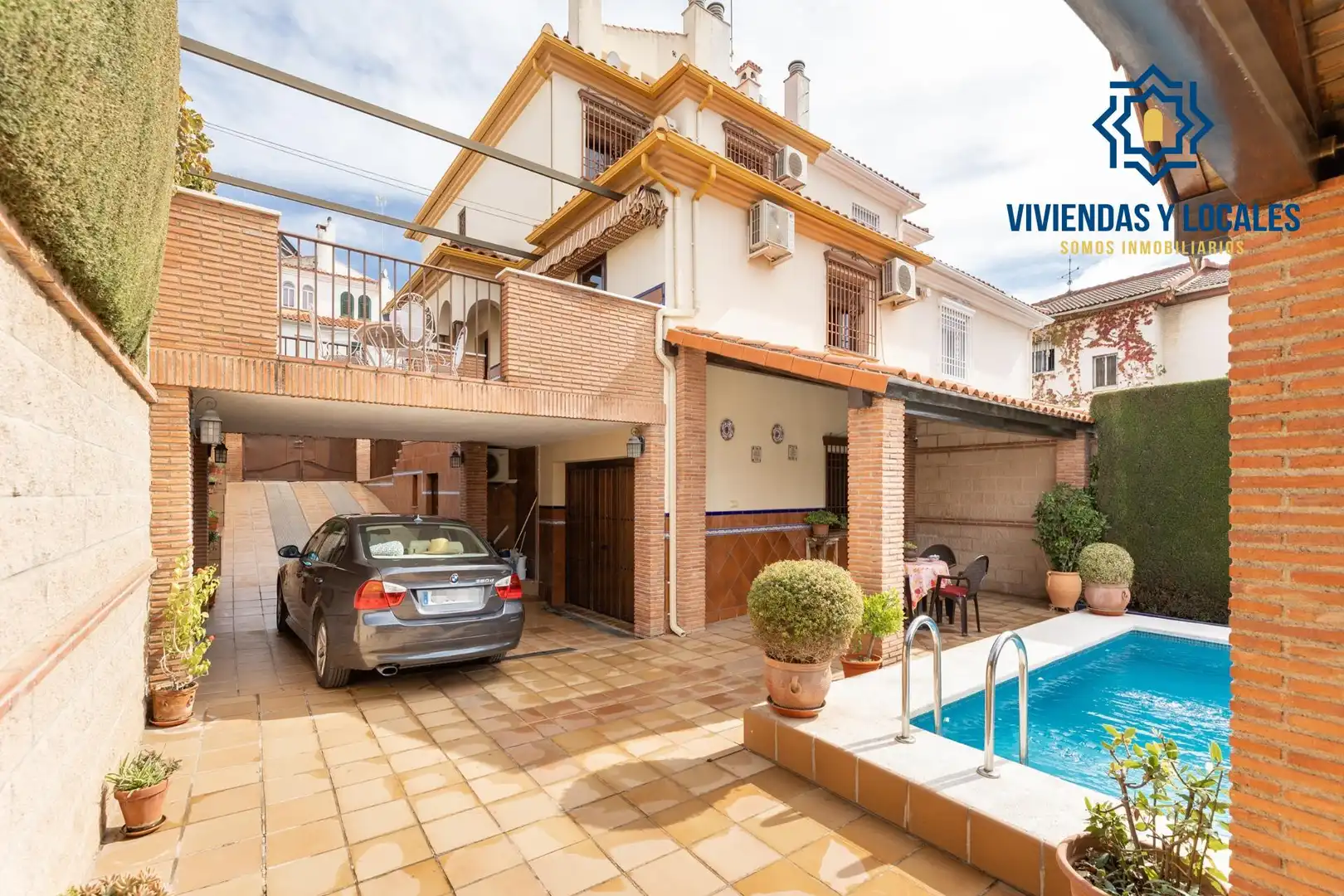 Adosado con piscina en venta en Peligros, imagen 7
