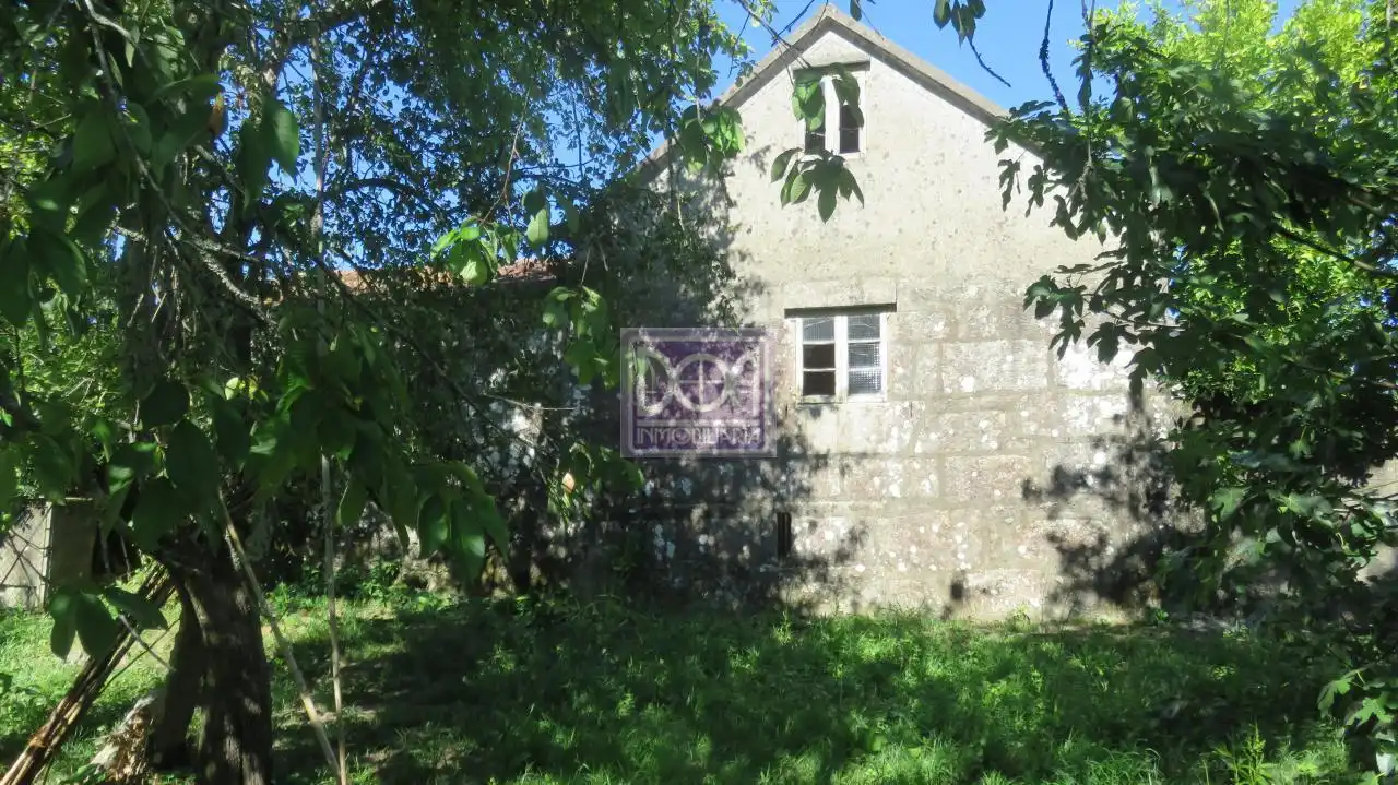 Casa rústica amb jardí en venda a Mondariz, imagen 13