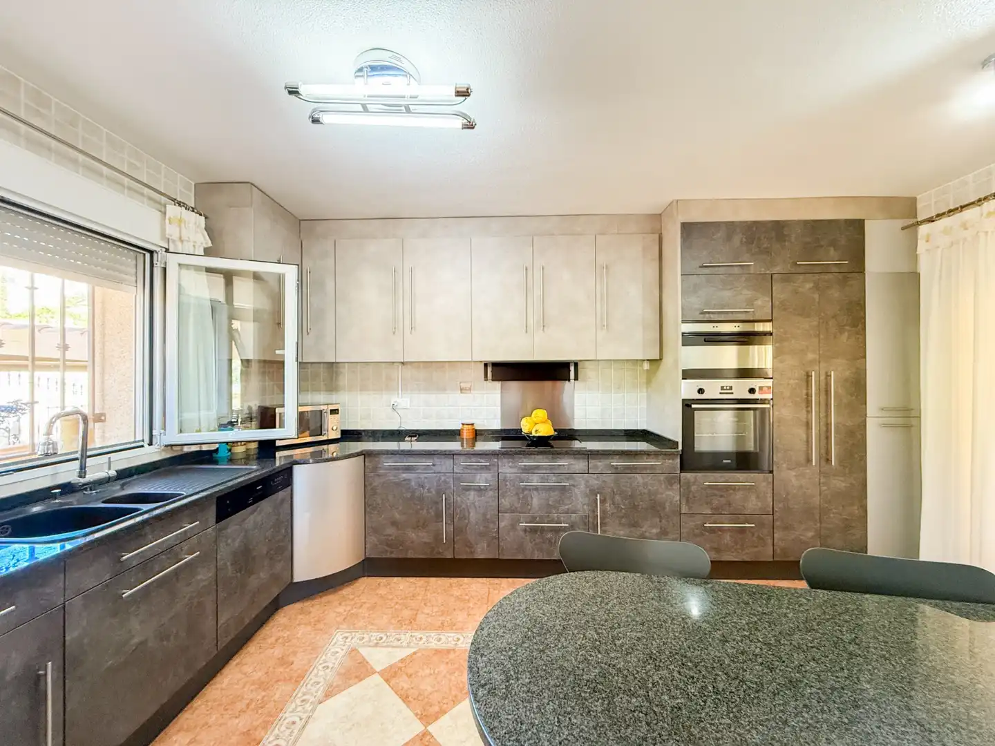 Cocina de Casa o chalet en venta en Águilas con Terraza, Trastero y Piscina