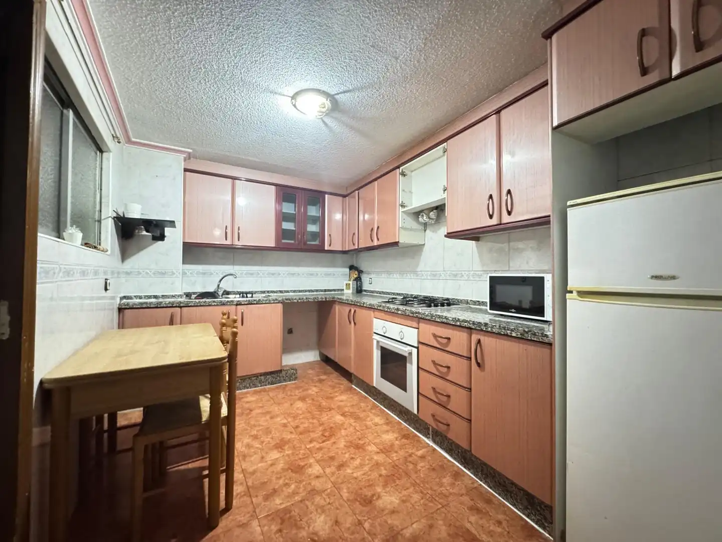 Piso con terraza en venta en Pla - Carolinas