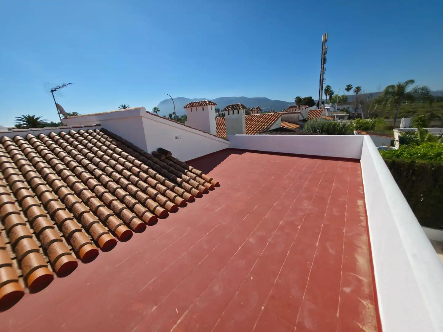 Casa aparellada amb jardí en venda a Las Marinas / Les Marines, imagen 14