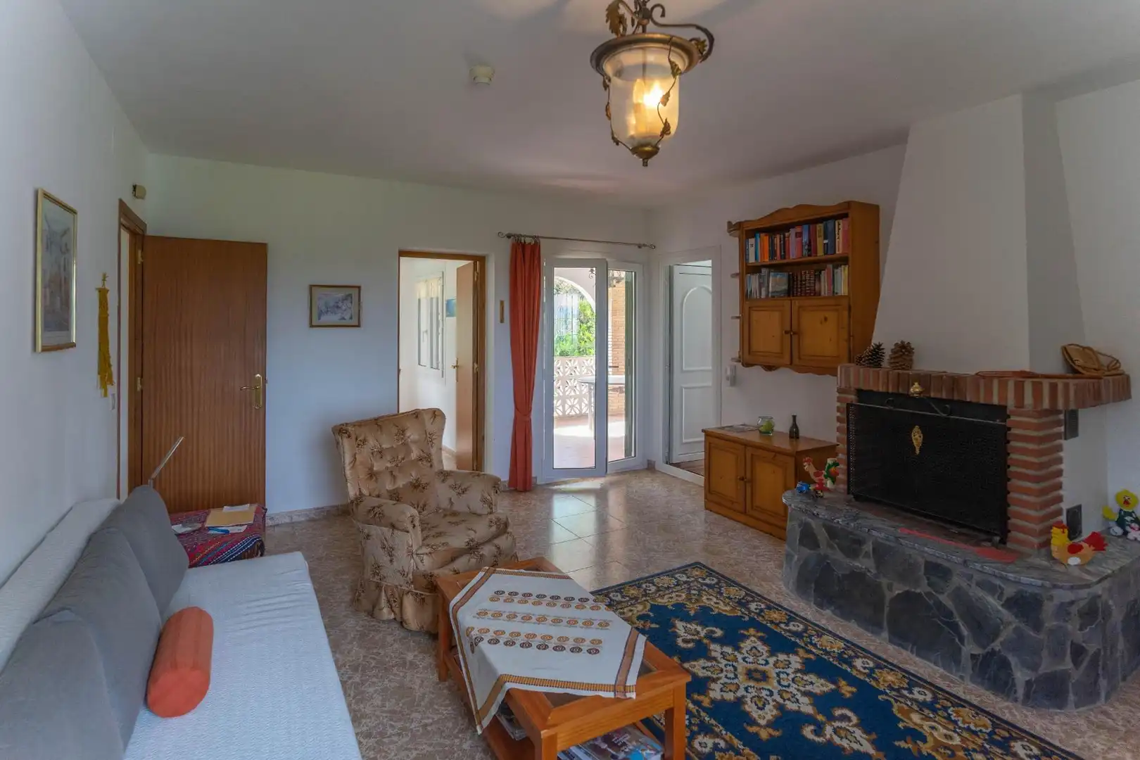 Haus oder Chalet zum Verkauf in Alhaurín El Grande mit Klimaanlage, Privatgarten und Terrasse