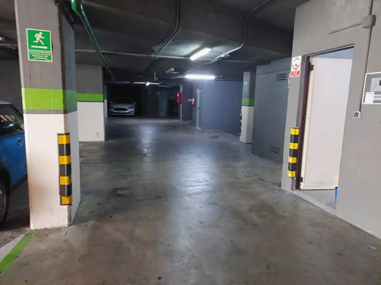 Garaje de alquiler en Avenida Alfahuir, 53, Sant Llorenç - Zona Alfahuir