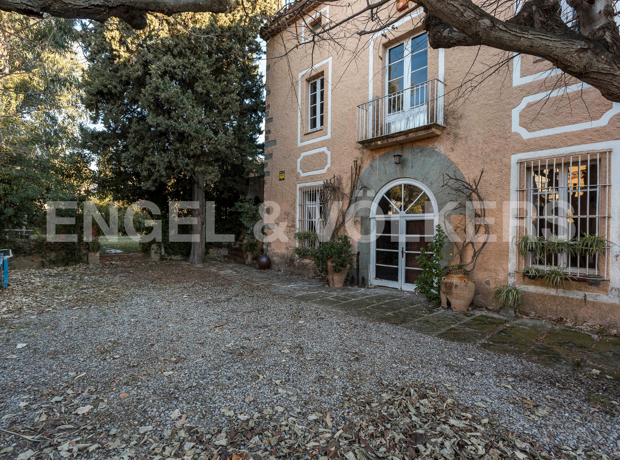 Vista exterior de Casa o xalet en venda en Sant Andreu de Llavaneres amb Calefacció, Jardí privat i Terrassa