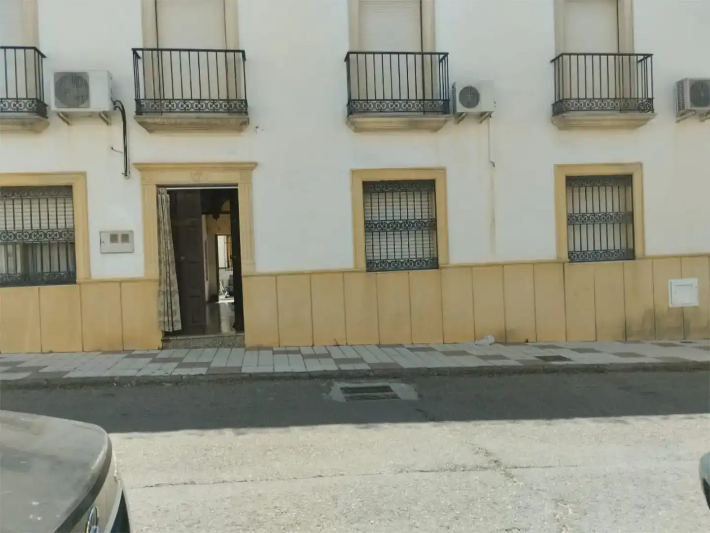 Vista exterior de Pis en venda en Adamuz amb Aire condicionat, Traster i Moblat