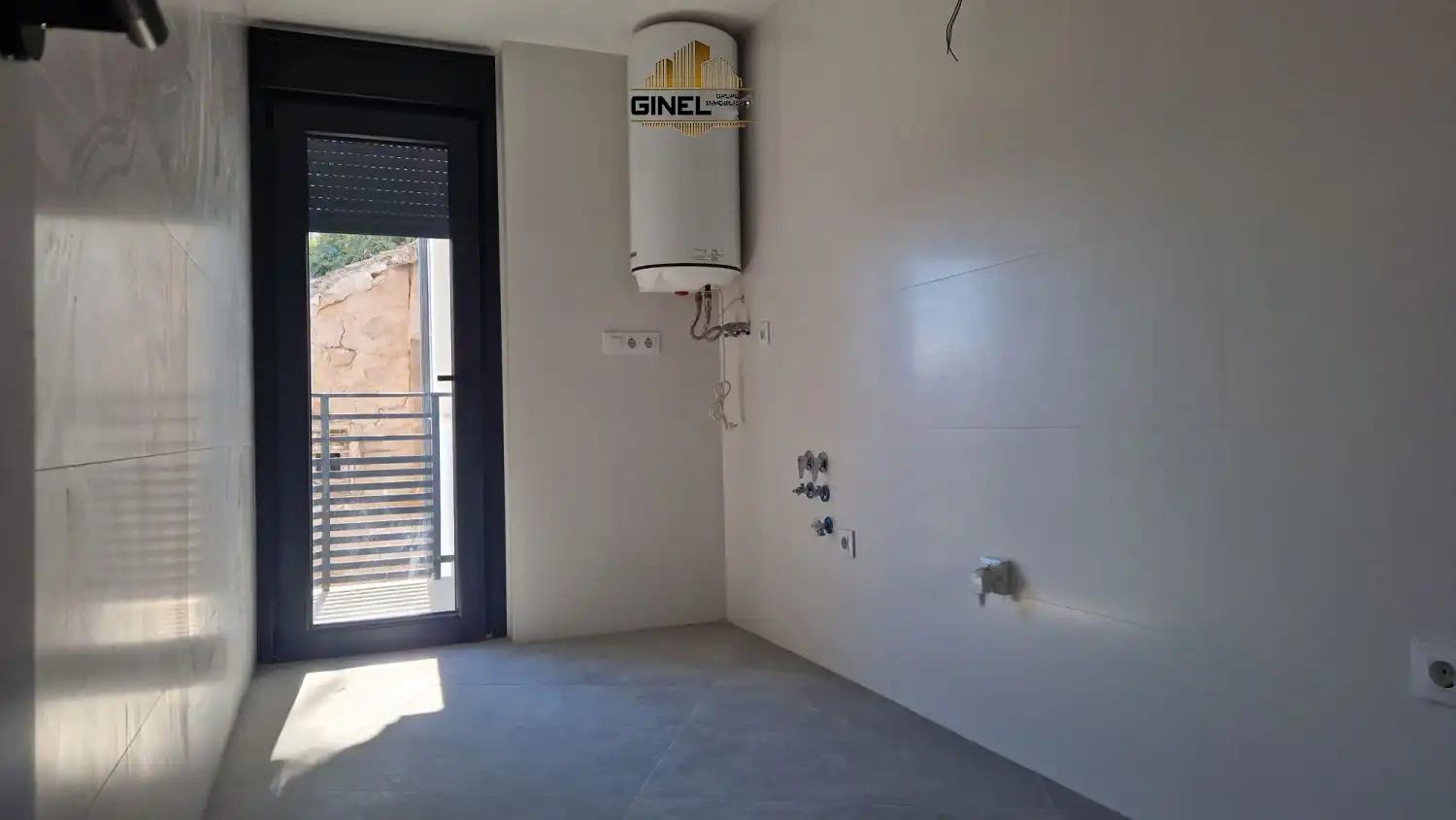 Piso de alquiler en Jaén con Aire acondicionado, Calefacción y Trastero