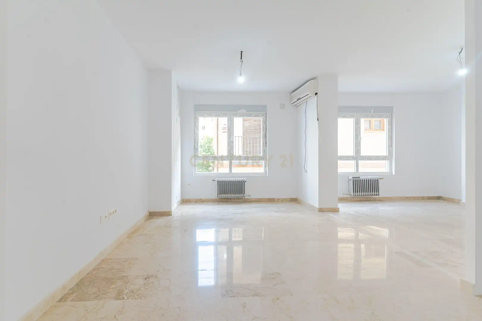 Sala d'estar de Apartament en venda en  Granada Capital