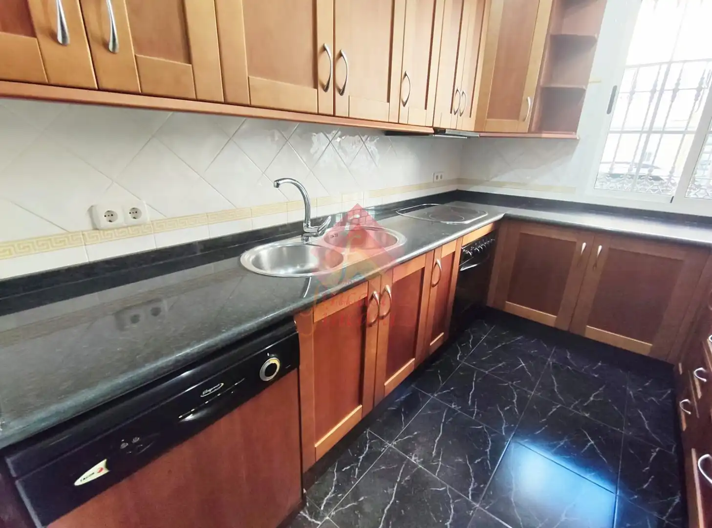 Cuina de Casa o xalet en venda en Ronda amb Aire condicionat, Calefacció i Terrassa