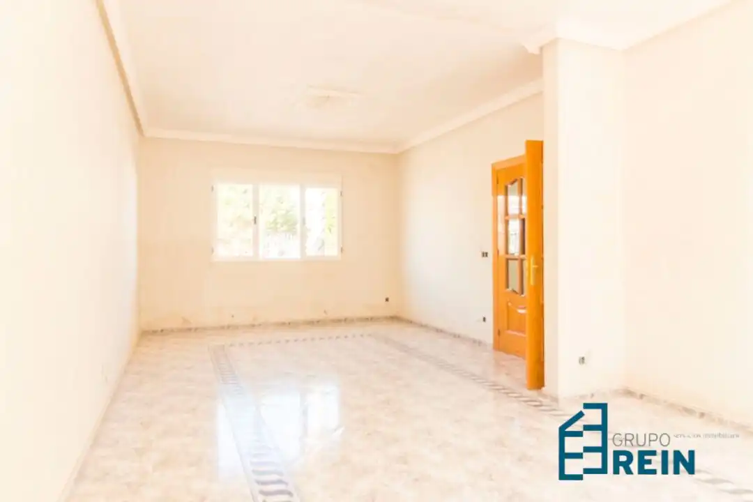 Chalet con jardín en venta en LARGO CABALLERO 1, imagen 16