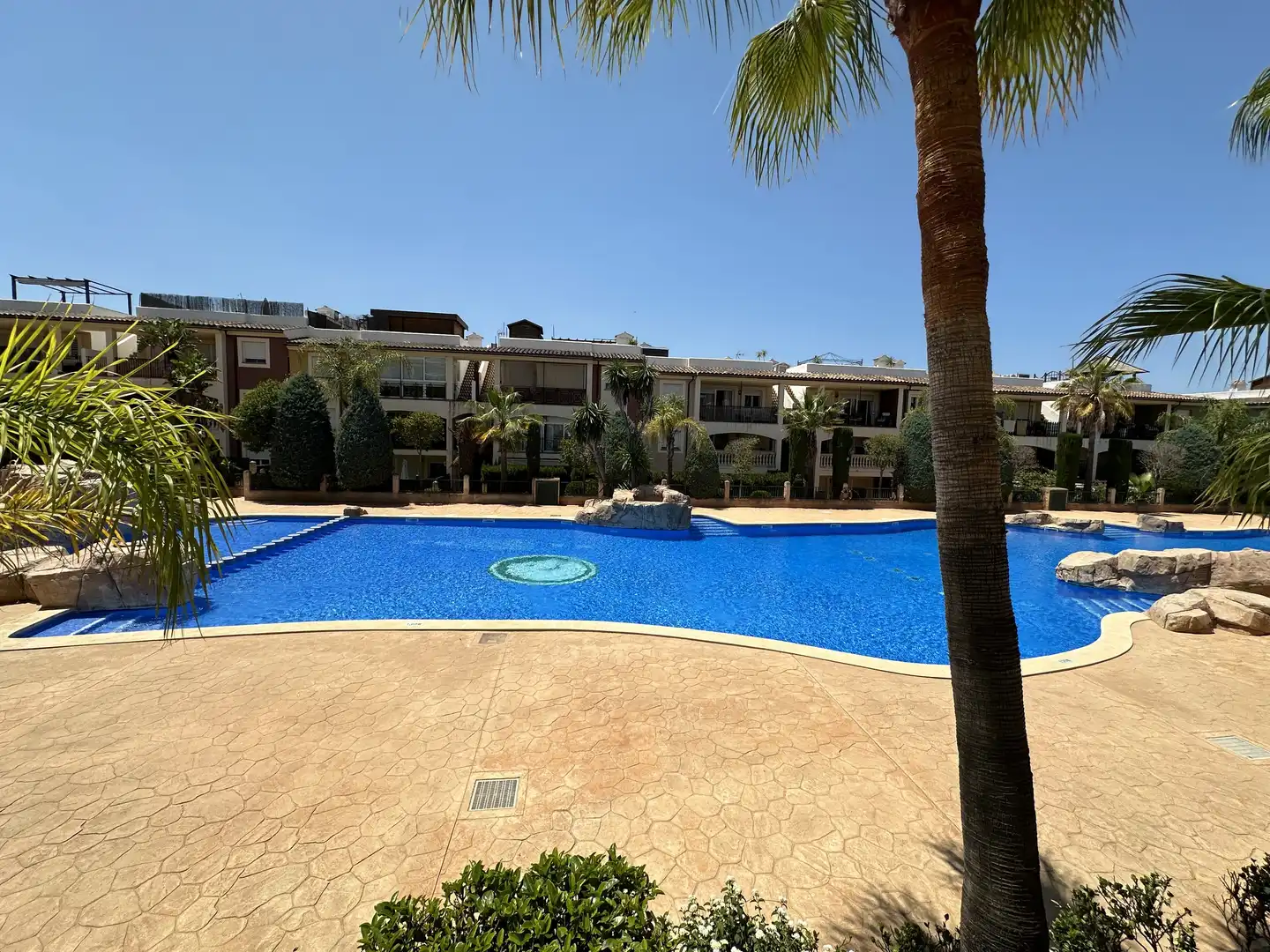 Ground floor with pool for sale in C/ l´Aljub