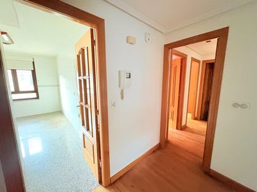 Appartamento con ascensore in vendita a Zona Alta