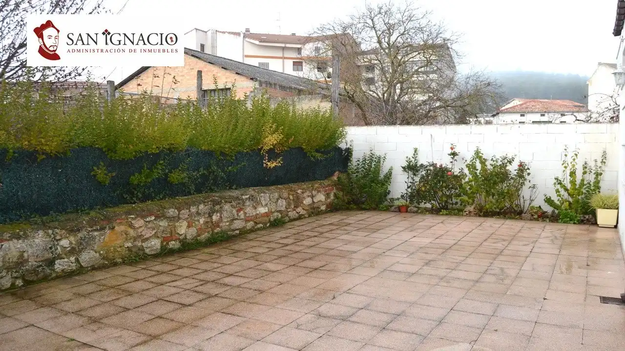 Terrasse von Geschaftsraum zum Verkauf in Trespaderne