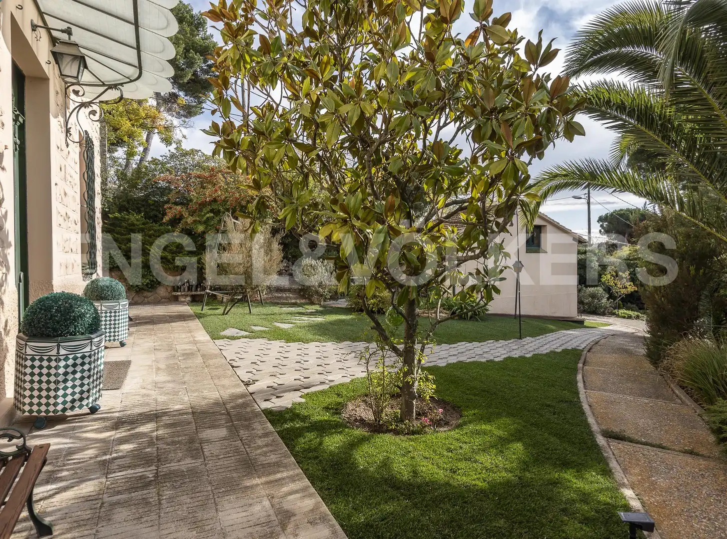 Garden of Houses for sale in Barcelona  with Heating, Storage room and Swimming Pool