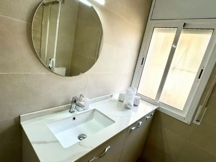 Baño de Apartamento en venta en Cambrils con Aire acondicionado, Amueblado y Horno
