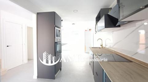 Foto 5 de Casa adosada en venta en Yuncos, Toledo