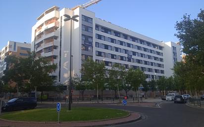 Vista exterior de Àtic en venda en  Zaragoza Capital amb Terrassa