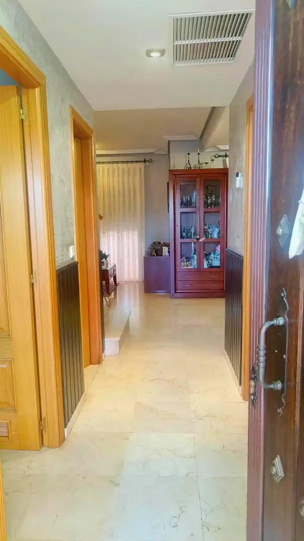 Casa a schiera con terrazza in vendita a Calle Hilario Camacho, imagen 2