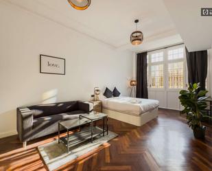 House or chalet to share in Dreta de l'Eixample