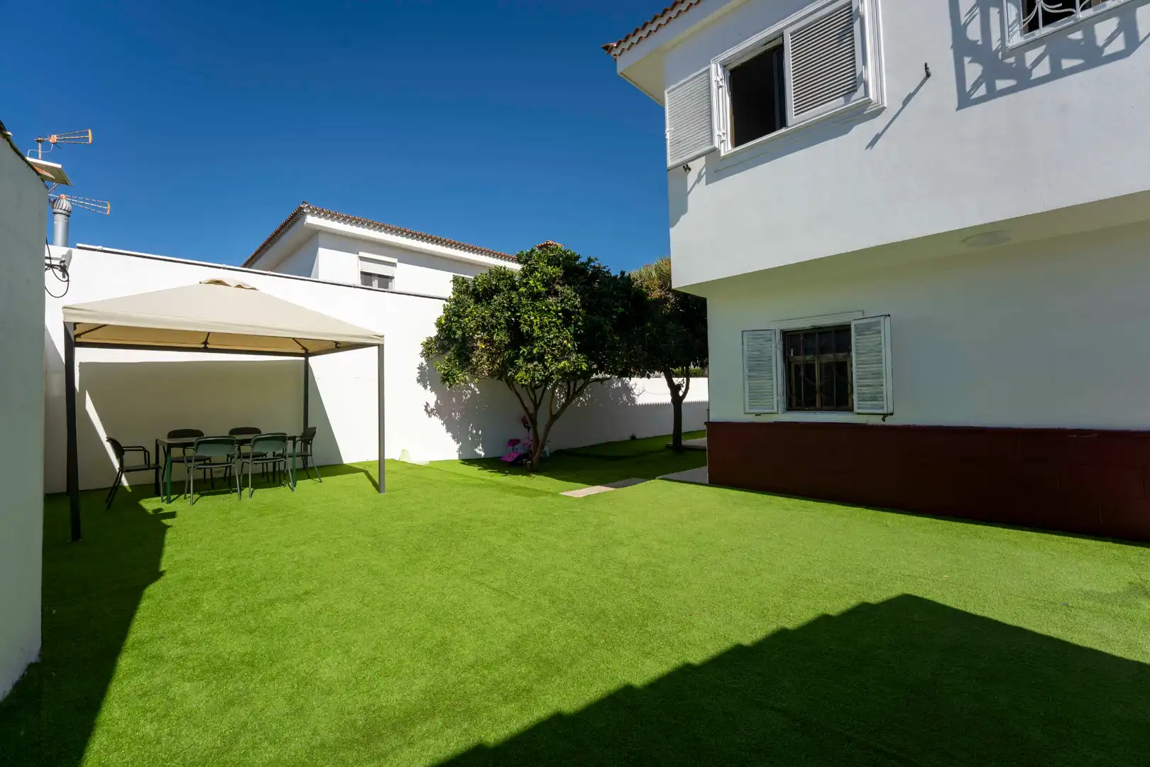 Jardí de Casa o xalet en venda en San Cristóbal de la Laguna amb Jardí privat, Terrassa i Moblat