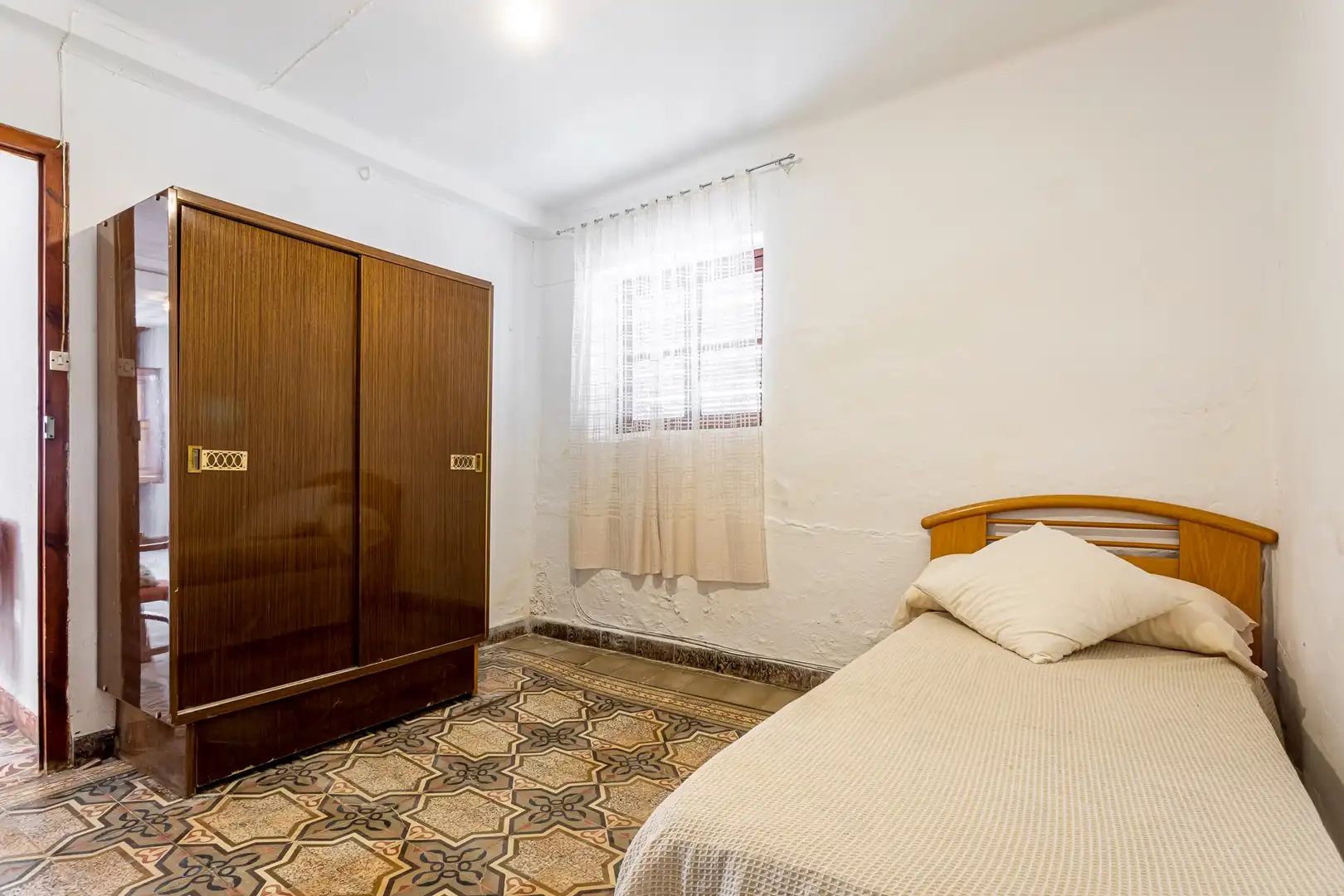Dormitori de Casa o xalet en venda en Chiva amb Terrassa