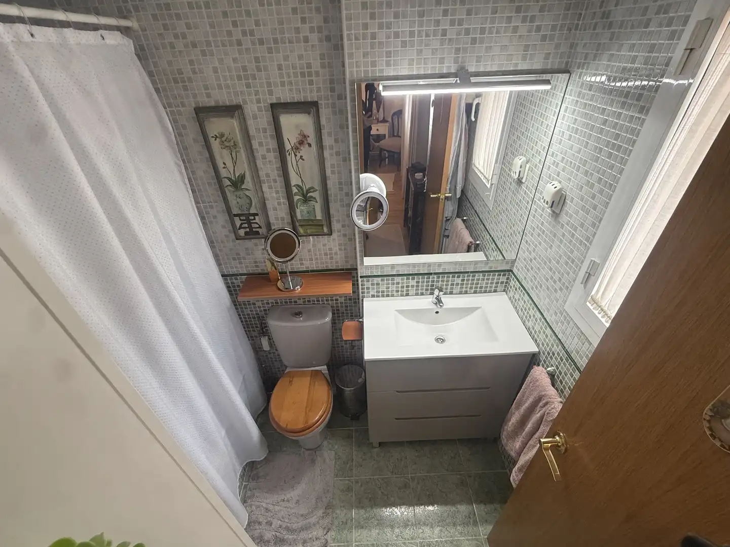 Bathroom of Houses for sale in Alcalá de Henares  with Air Conditioner, Heating and Private garden
