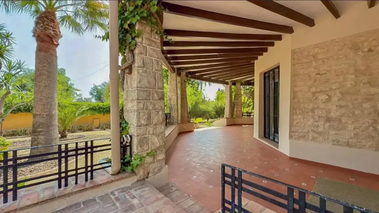 Terrassa de Casa o xalet en venda en Alicante / Alacant amb Aire condicionat, Calefacció i Jardí privat