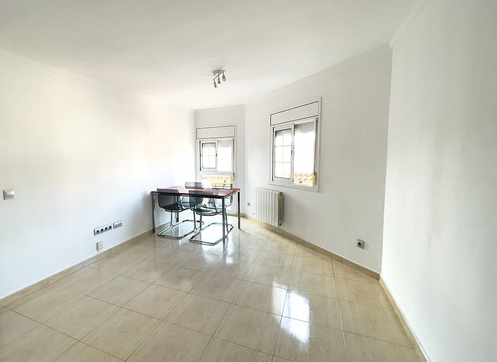 Dining room of Flat for sale in Badalona  with Air Conditioner and Heating