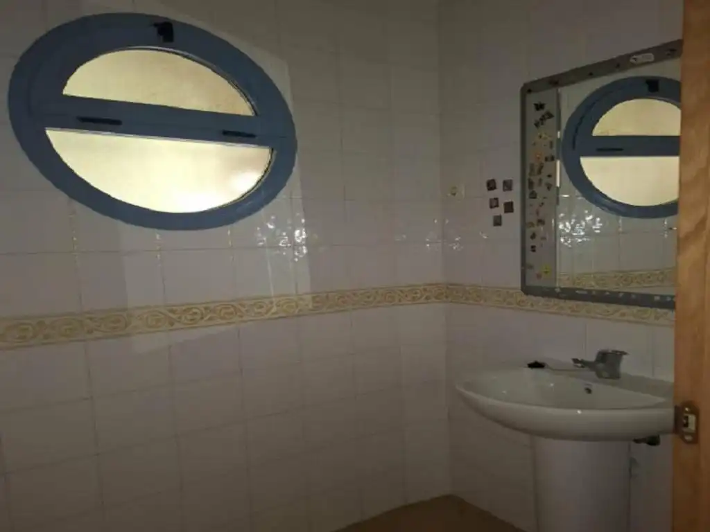 Baño de Casa adosada en venta en Alhaurín de la Torre con Alarma y Piscina comunitaria