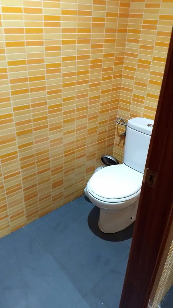 Badezimmer von Wohnung zur untervermieten in Barcelona mit Heizung, Möbliert und Waschmaschine